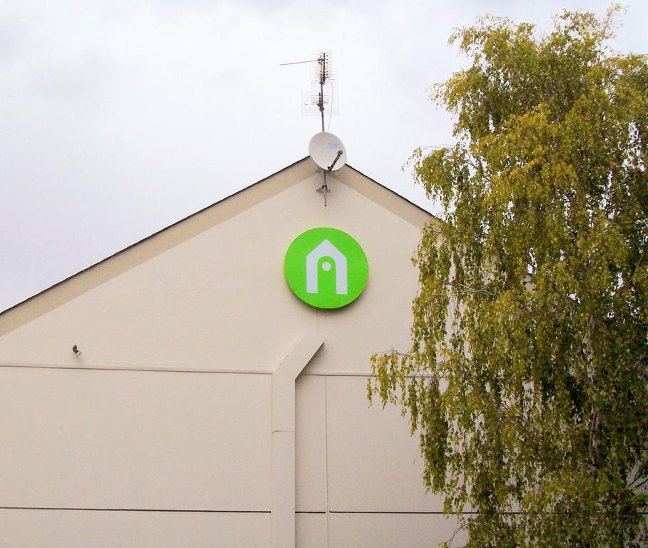 Hotel Campanile Reims Ouest - Tinqueux Exterior foto
