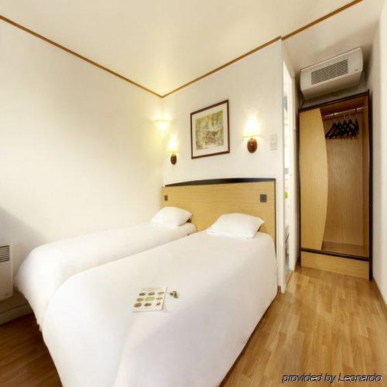 Hotel Campanile Reims Ouest - Tinqueux Exterior foto